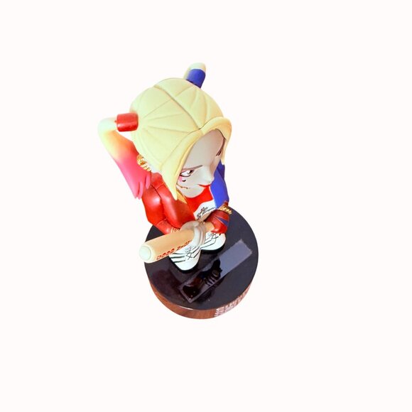 Suicide Squad Harley Quinn Bobble Body Knocker Figurine Solar Powered By NECA - Picture 5 of 14